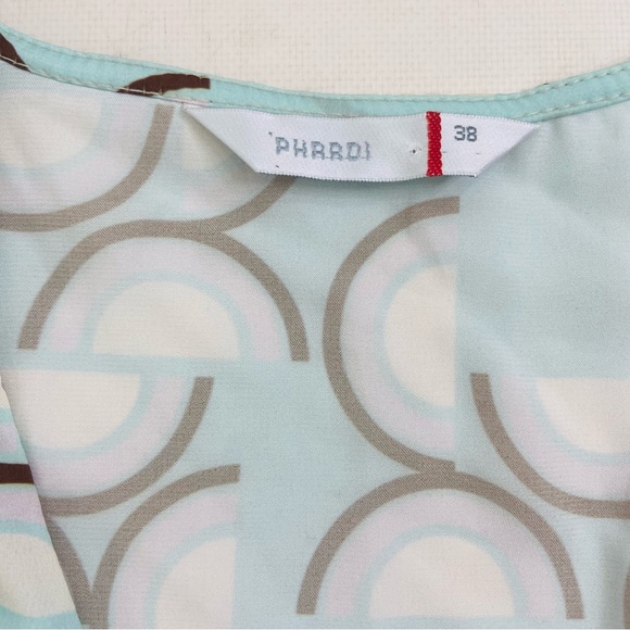 Phardi made in Turkey baby blue brown rainbow asymmetrical top. Size 38/M - Picture 3 of 10